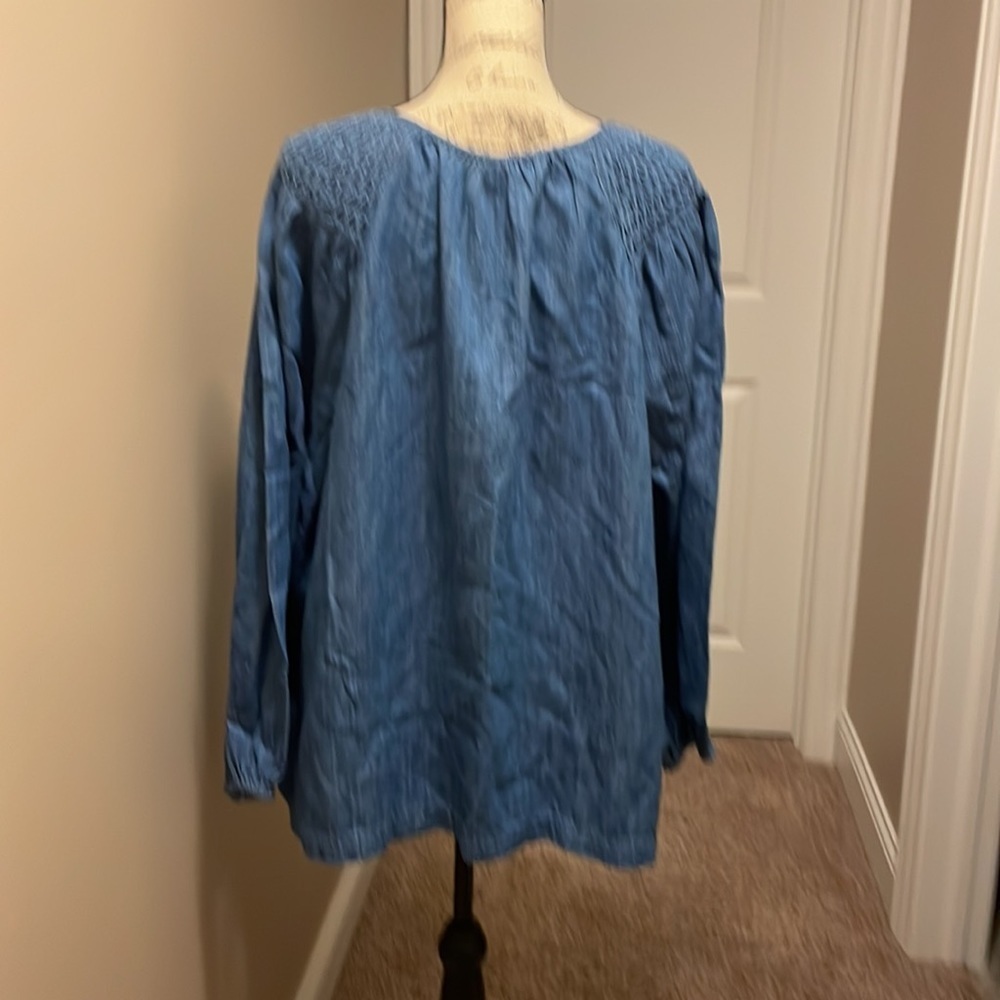 NWT XXL Old Navy denim cotton blouse - Picture 6 of 8